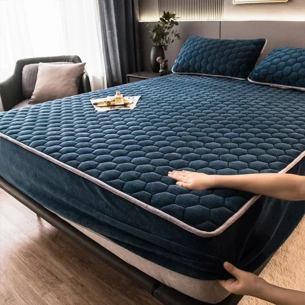 Thick Quilted Plush Double Bed Fitted Sheet